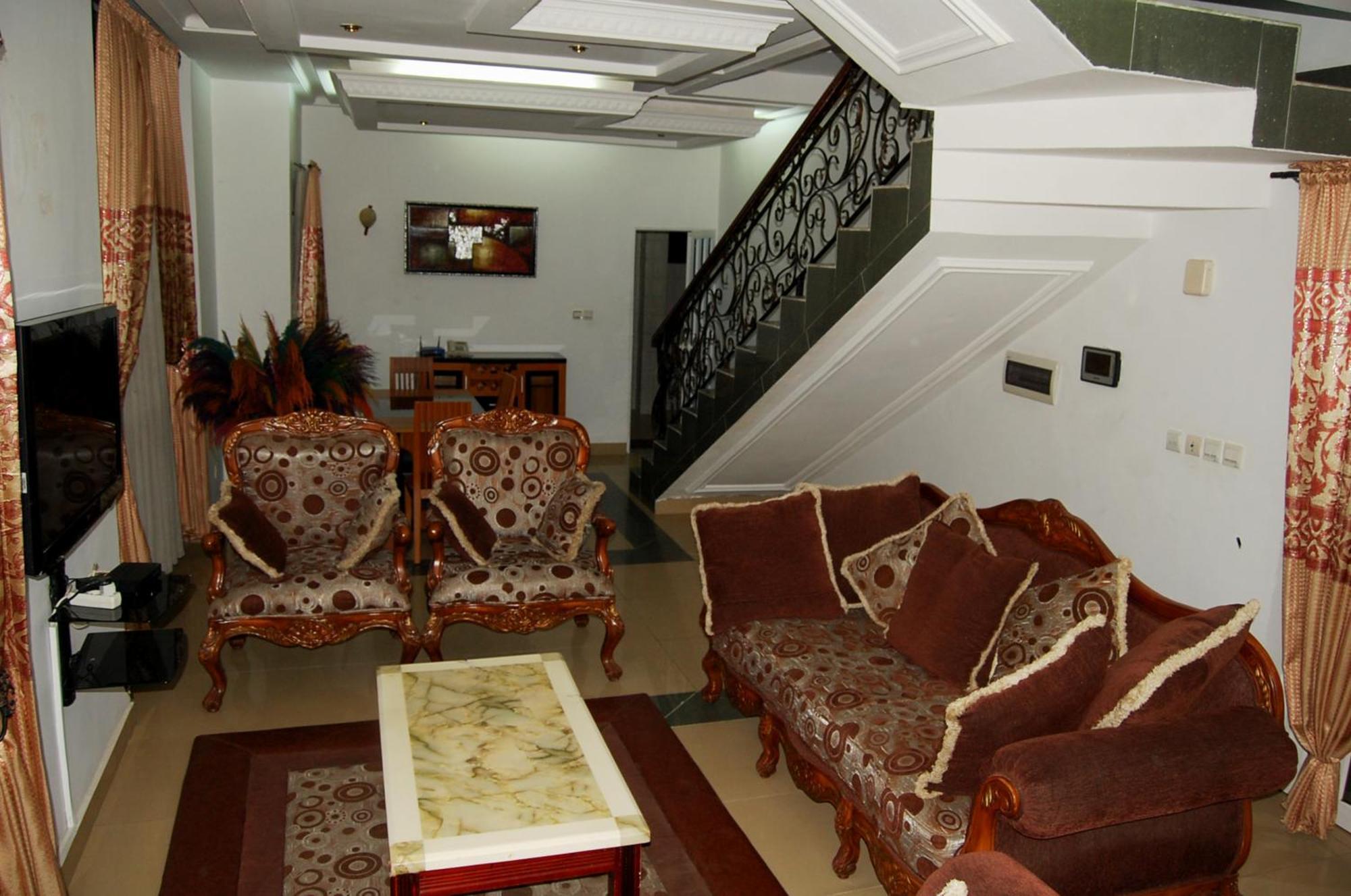 Hotel Residence Jeanne D'Arc Cotonou Exterior photo